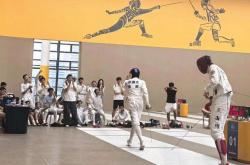 英雄联盟总决赛时间-美国选手斩获击剑金牌，惊人表现