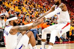 英雄联盟总决赛2025-包含北京队鏖战爵士，乔治状态火热的词条