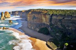 英雄联盟总决赛2025-绝境逆袭！小贾伦1.8秒一剑封喉，山西惊险逆转上海