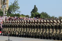 英雄联盟总决赛-封神之夜，辽宁压哨绝杀背后，乔治让76人崩溃的46分钟完全统治录