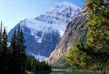 圣西罗惊雷！AC米兰遭勇士重创，意甲王座暗战升级