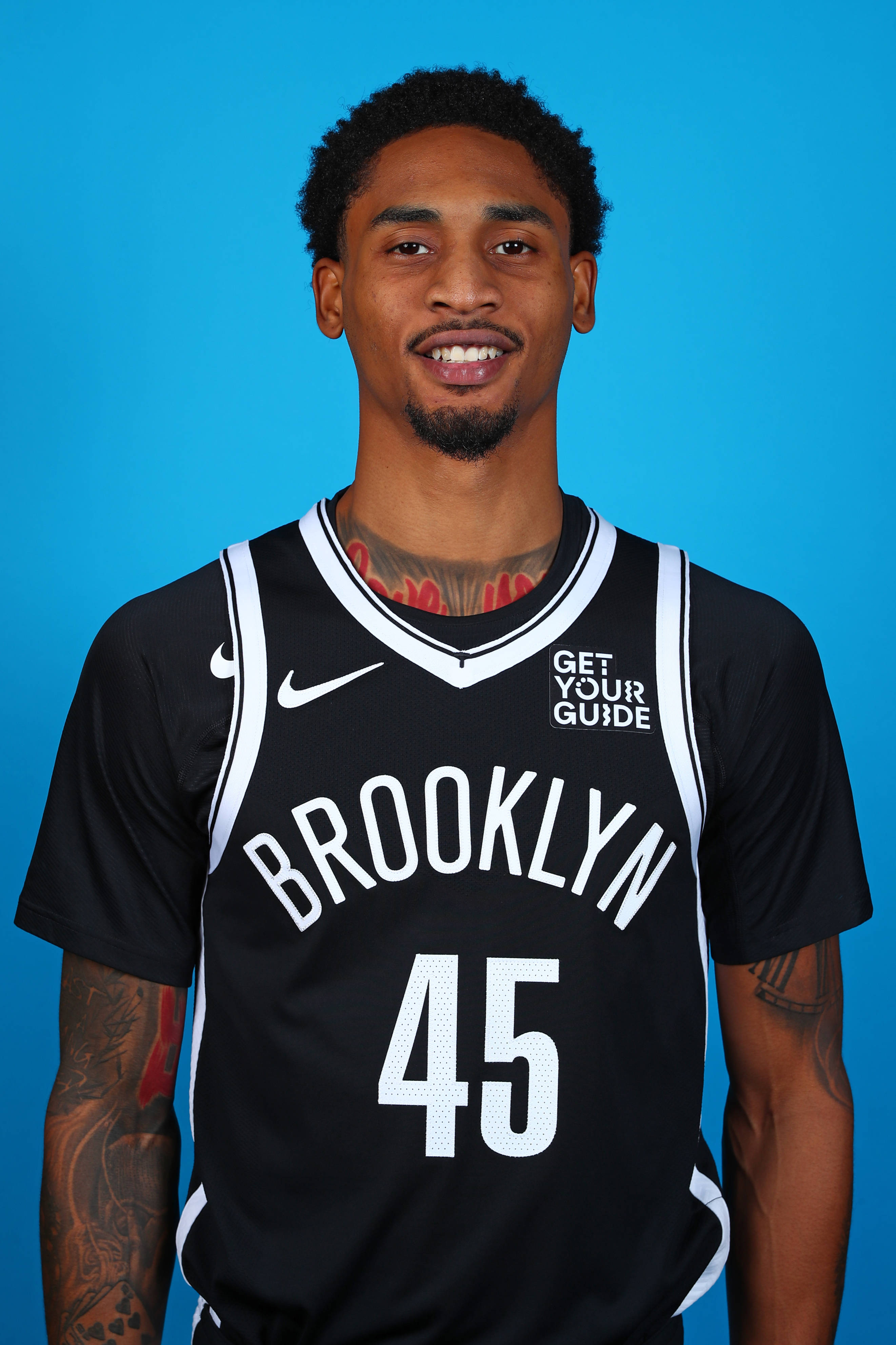 篮球巨星迎来职业生涯新高峰 篮球巨星迎来职业生涯新高峰