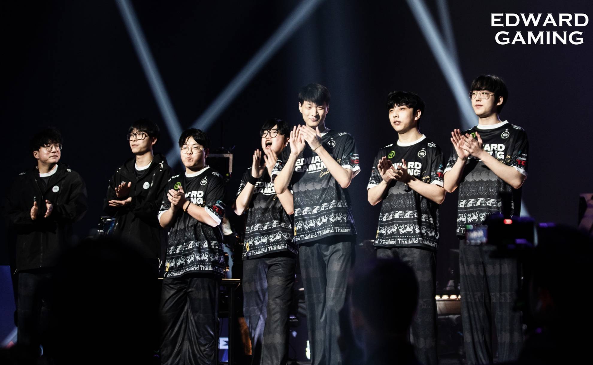 国际精英选手同台较量，挑战极限的简单介绍