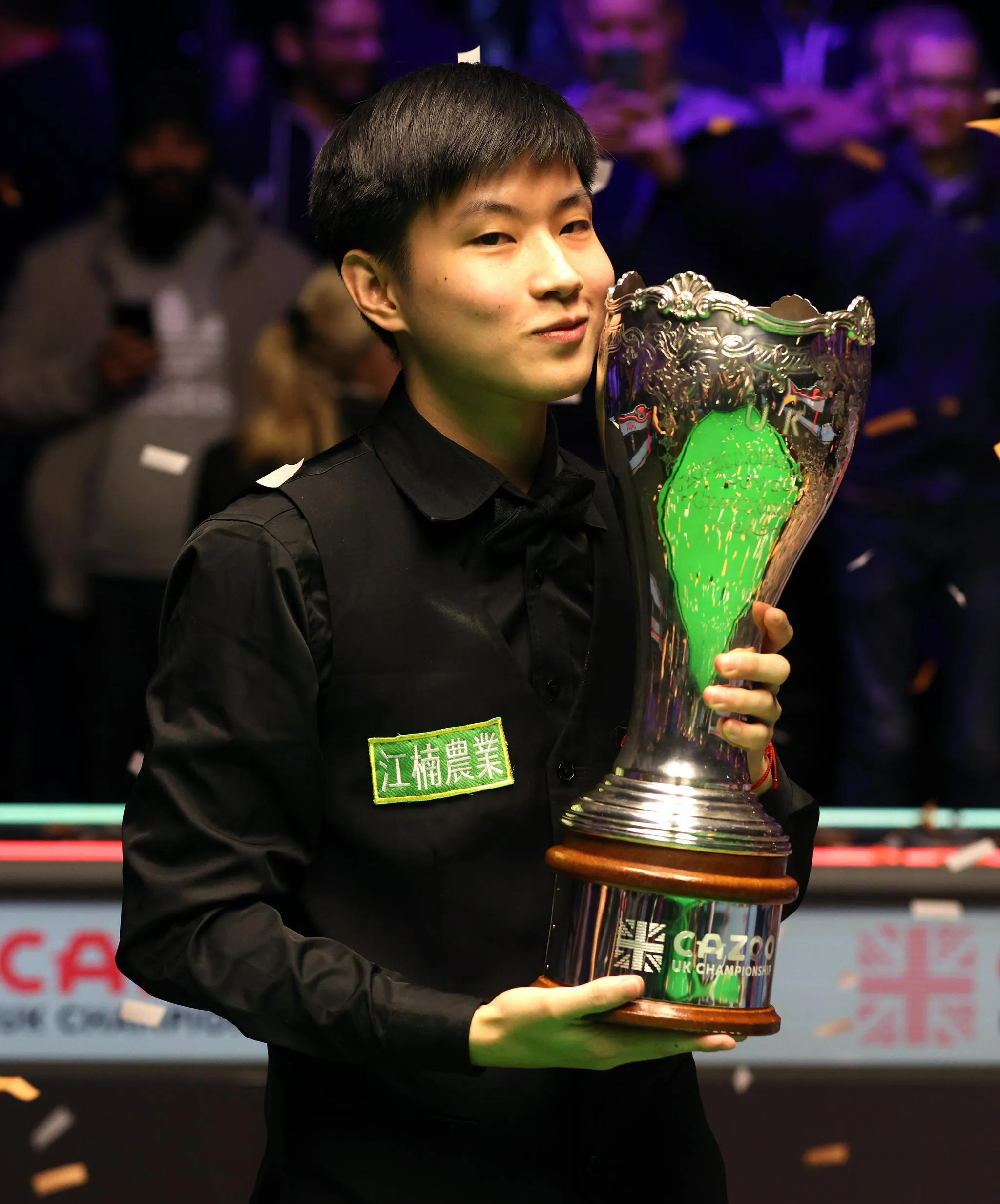 奥地利运动员绝杀夺冠,感动观众 奥地利运动员绝杀夺冠,感动观众