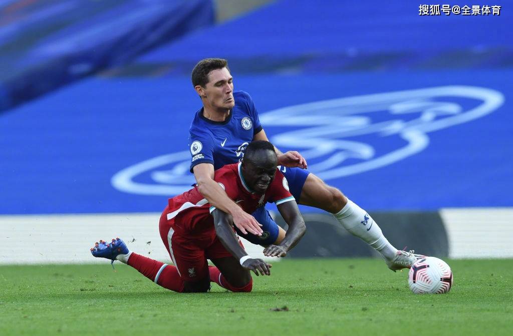 关于伯恩利客场击败莱斯特城，取得关键三分继续前行的信息