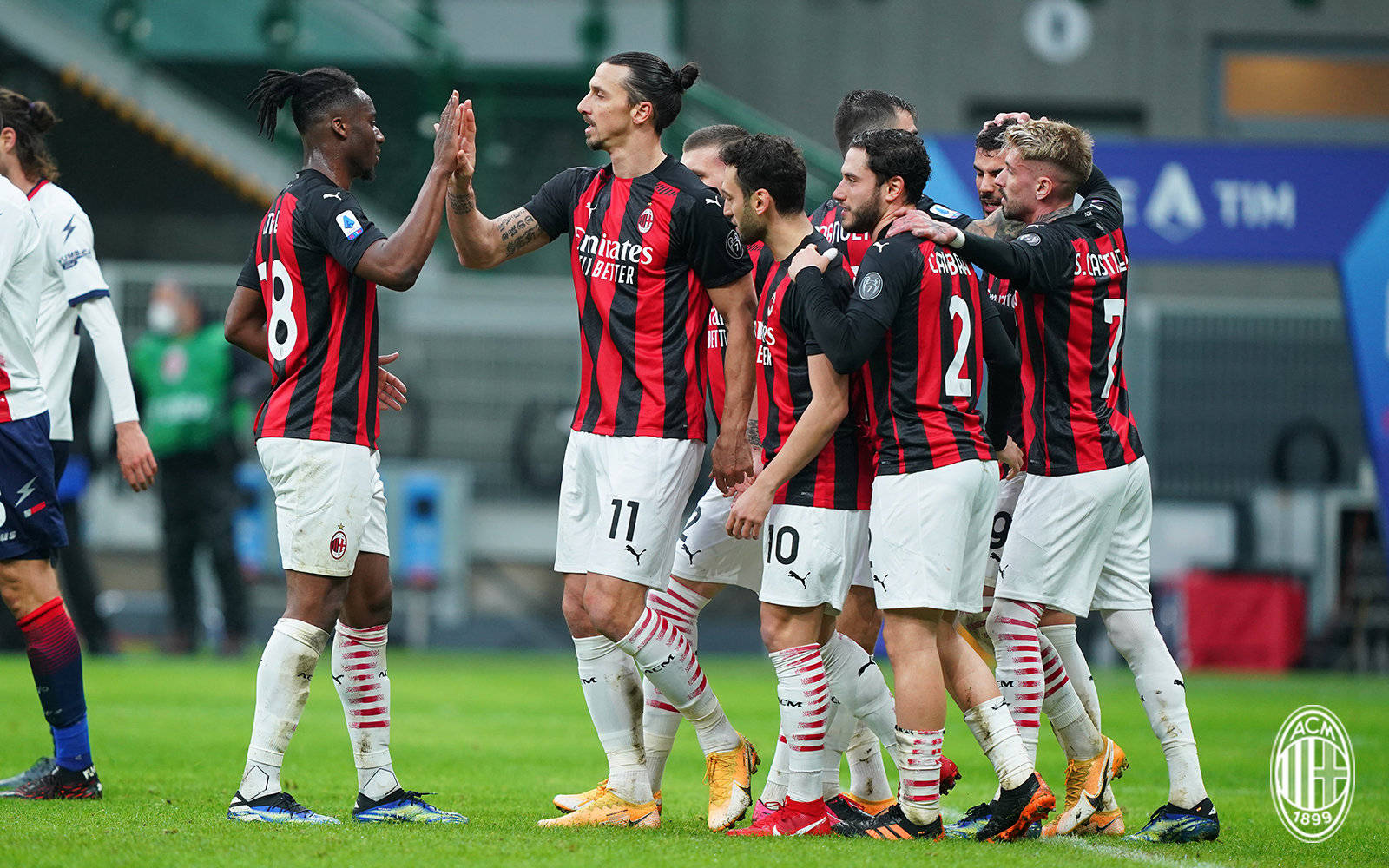 克罗托内主场胜利，保级希望渐增