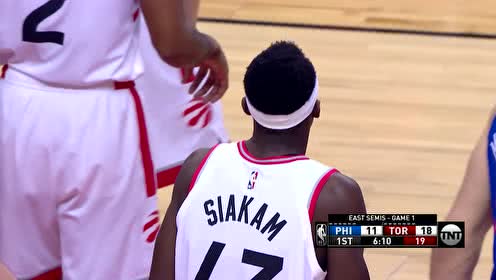 山东队轻取广东队，西亚卡姆点燃赛场