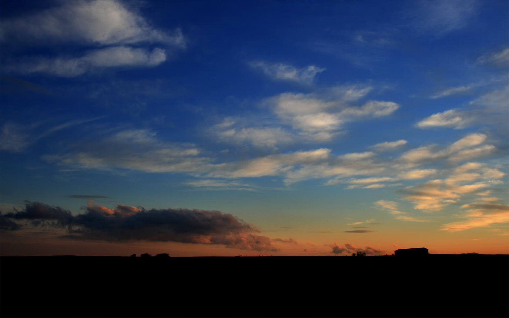 终场前的雷鸣,当欧冠之夜映照篮球史诗
