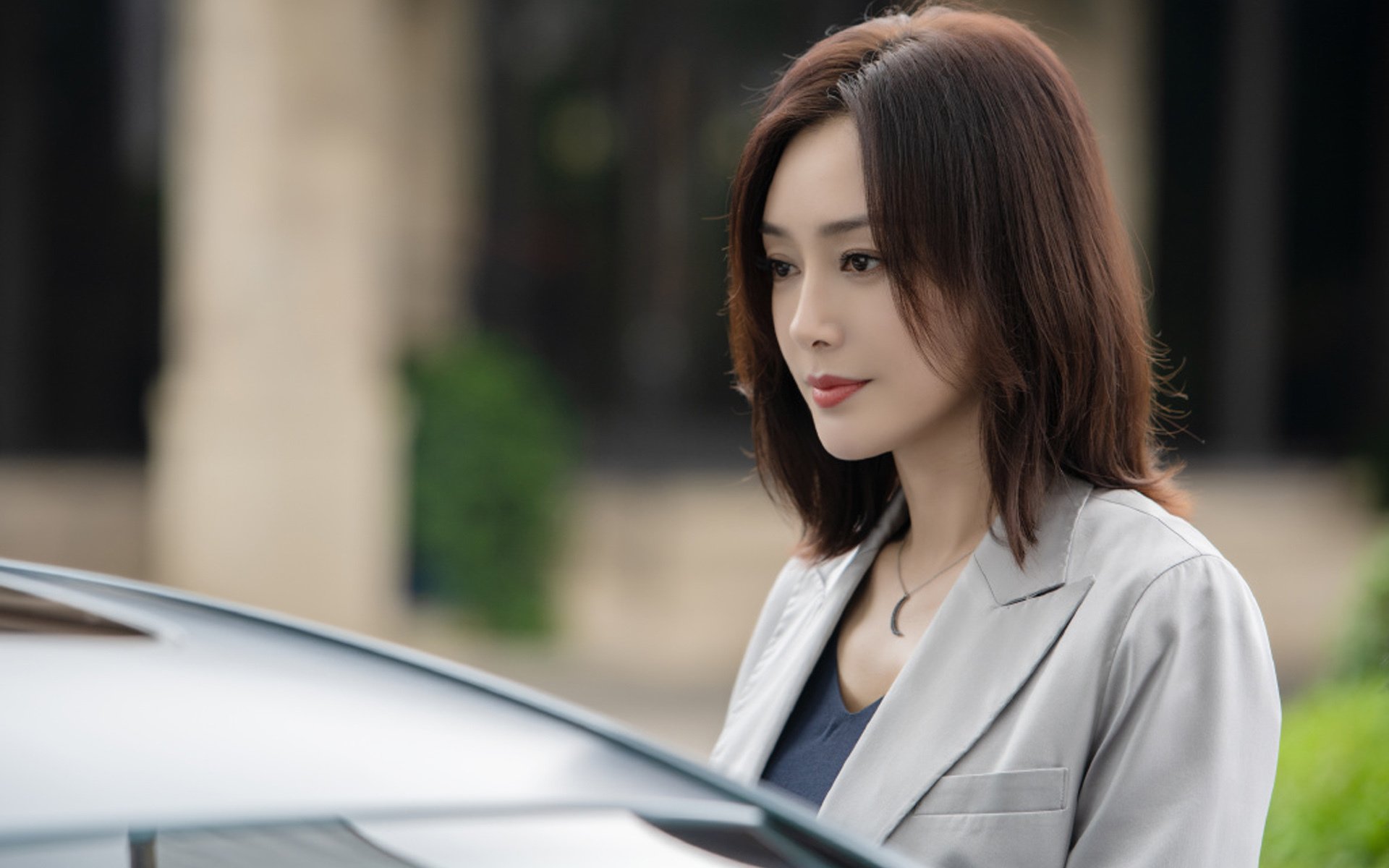 新王加冕，当国王的权杖扫过旧王朝的废墟