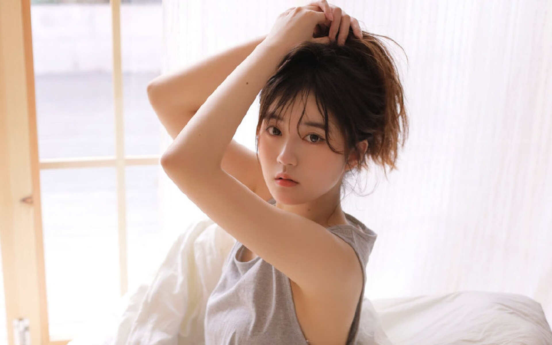 很有意思,因为它融合了不同联赛的球队(NBA的湖人和CBA的山西队)本身就充满了想象力和唯一性的创作空间